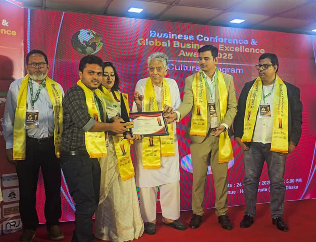 Award-1.jpg